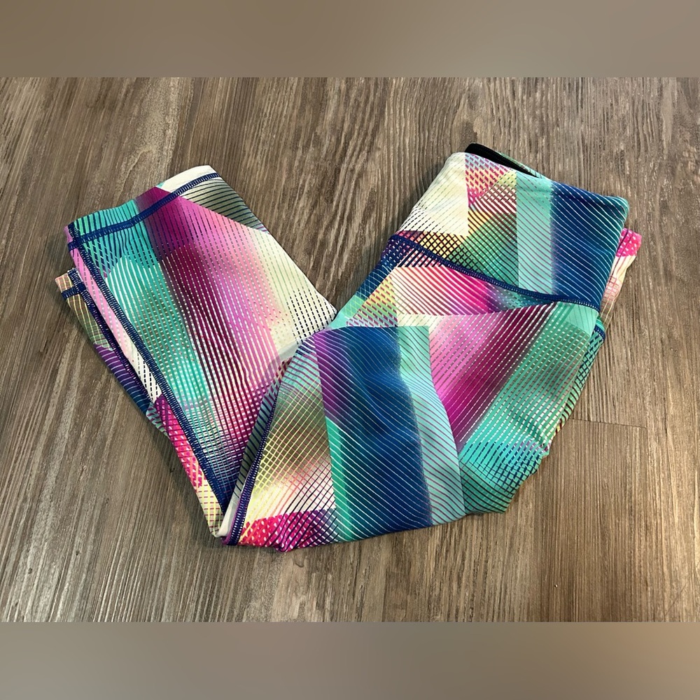 Victorias Secret Ladies Workout Leggings Small